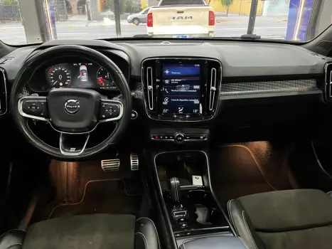 VOLVO XC40 2.0 16V 4P T5 TURBO R-DESIGN AWD GEARTRONIC AUTOM�TICO, Foto 4