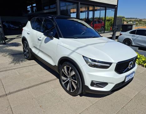 VOLVO XC40 2.0 16V 4P T5 TURBO R-DESIGN AWD GEARTRONIC AUTOM�TICO, Foto 3