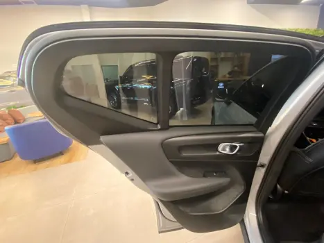 VOLVO XC40 P6 RECHARGE ELECTRIC PLUS, Foto 9