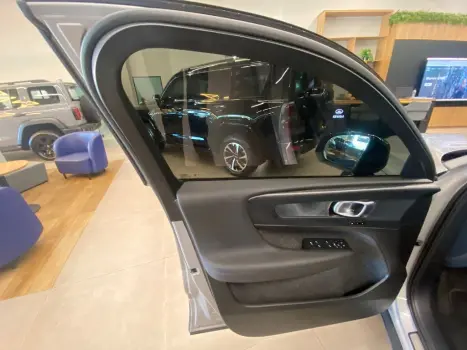 VOLVO XC40 P6 RECHARGE ELECTRIC PLUS, Foto 12