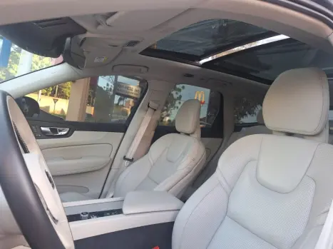 VOLVO XC60 2.0 16V 4P T8 HYBRID INSCRIPTION AWD GEARTRONIC AUTOMÁTICO, Foto 10 VOLVO XC60 2.0 16V 4P T8 HYBRID INSCRIPTION AWD GEARTRONIC AUTOMÁTICO, Foto 10