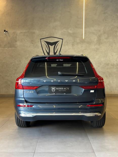 VOLVO XC60 2.0 16V 4P T8 RECHARGE HBRIDO PLUS AWD TURBO GEARTRONIC AUTOMTICO, Foto 3