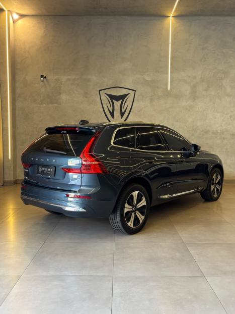 VOLVO XC60 2.0 16V 4P T8 RECHARGE HBRIDO PLUS AWD TURBO GEARTRONIC AUTOMTICO, Foto 5