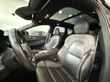 VOLVO XC60 2.0 16V 4P T8 HYBRID R-DESIGN AWD GEARTRONIC AUTOM�TICO, Foto 4