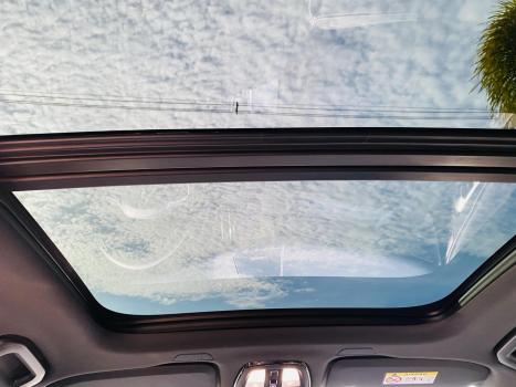 VOLVO XC60 2.0 16V 4P T8 RECHARGE H�BRIDO ULTIMATE DARK AWD TURBO GEARTRONIC AUTOM�TICO, Foto 6