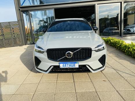 VOLVO XC60 2.0 16V 4P T8 RECHARGE H�BRIDO ULTIMATE DARK AWD TURBO GEARTRONIC AUTOM�TICO, Foto 15