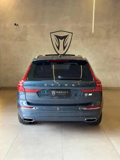 VOLVO XC60 2.0 16V 4P T8 HYBRID INSCRIPTION AWD GEARTRONIC AUTOM�TICO, Foto 4