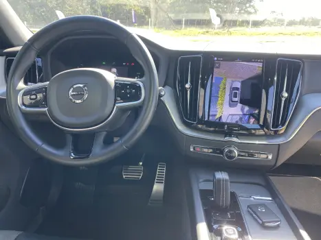 VOLVO XC60 2.0 16V 4P T8 HYBRID R-DESIGN AWD GEARTRONIC AUTOM�TICO, Foto 13