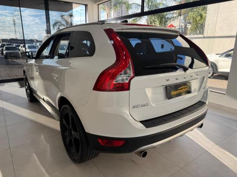 VOLVO XC60 2.0 4P COMFORT T5 TURBO AUTOM�TICO, Foto 6
