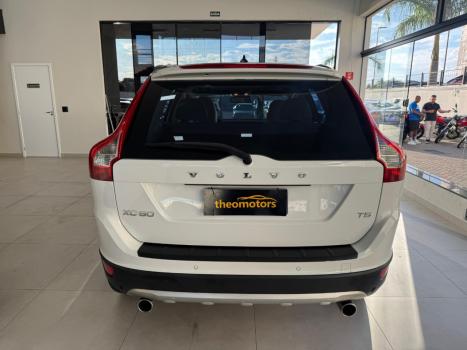 VOLVO XC60 2.0 4P COMFORT T5 TURBO AUTOM�TICO, Foto 7