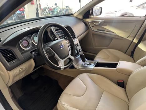 VOLVO XC60 2.0 4P COMFORT T5 TURBO AUTOM�TICO, Foto 9