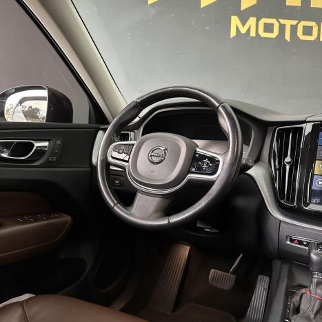 VOLVO XC60 2.0 4P T5 MOMENTUM TURBO AUTOM�TICO, Foto 6
