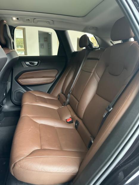 VOLVO XC60 2.0 4P T5 MOMENTUM TURBO AUTOM�TICO, Foto 4