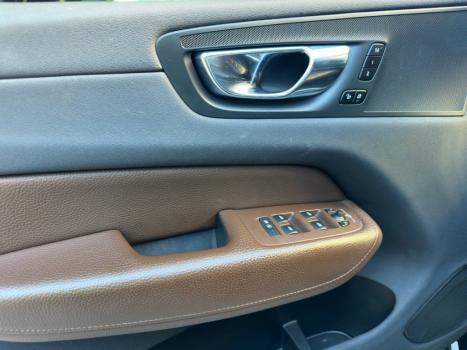 VOLVO XC60 2.0 4P T8 RECHARGE ULTRA AWD GEARTRONIC AUTOMÁTICO, Foto 7