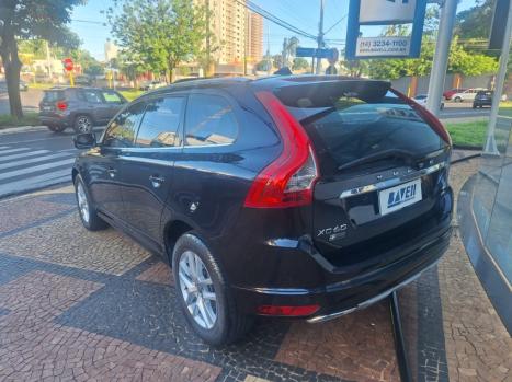 VOLVO XC60 2.4 4P AWD MOMENTUM DIESEL AUTOMTICO, Foto 3
