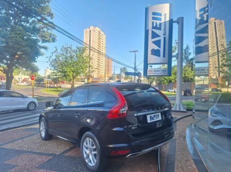 VOLVO XC60 2.4 4P AWD MOMENTUM DIESEL AUTOMTICO, Foto 17