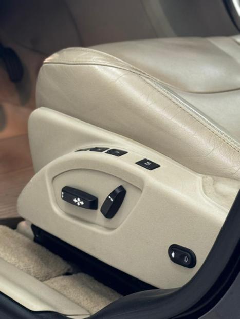 VOLVO XC60 2.4 4P AWD MOMENTUM DIESEL AUTOM�TICO, Foto 9