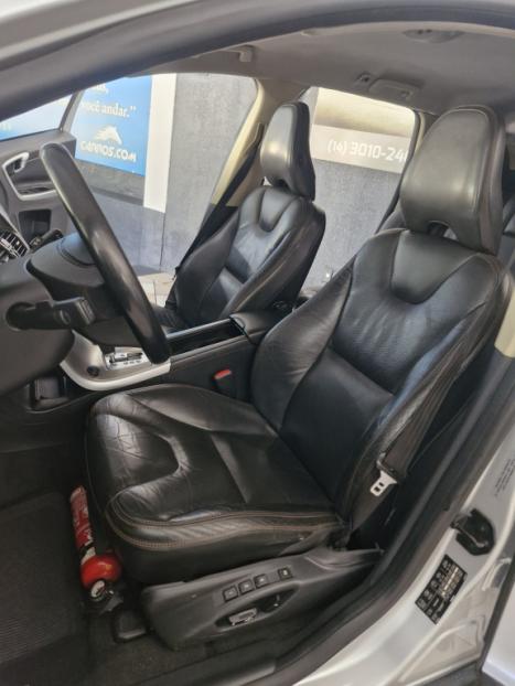 VOLVO XC60 3.0 4P DYNAMIC AWD TURBO AUTOM�TICO, Foto 9