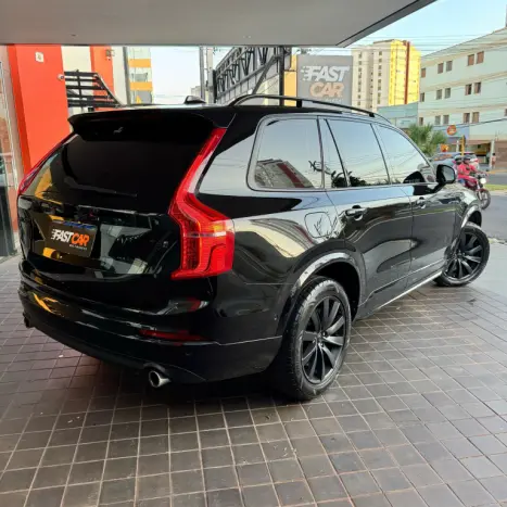 VOLVO XC90 2.0 4P MOMENTUM 4X4 TURBO AUTOMTICO, Foto 4