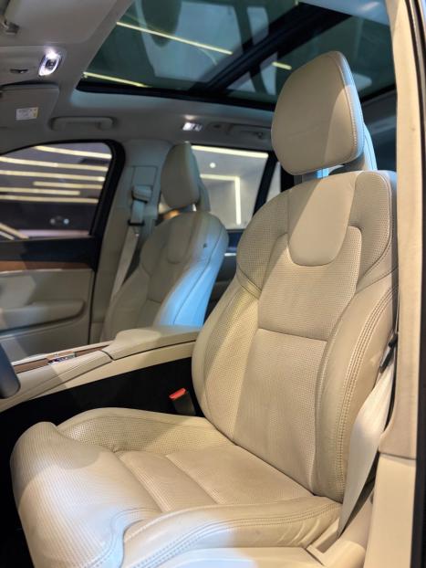 VOLVO XC90 2.0 4P T8 HYBRID INSCRIPTION AWD TURBO AUTOMTICO GEARTRONIC, Foto 4