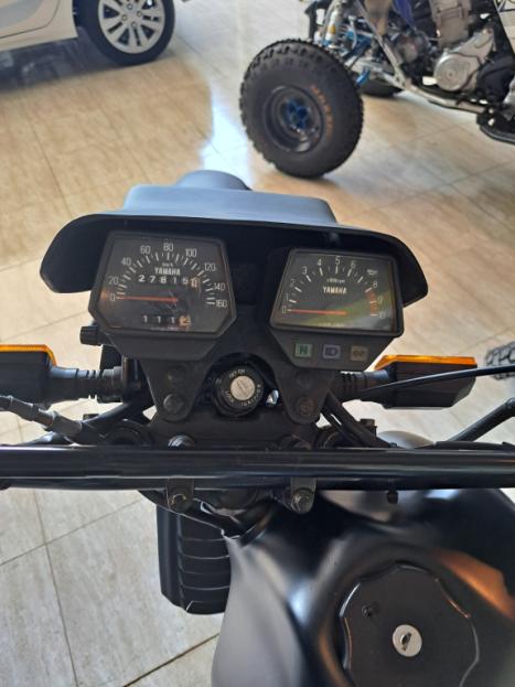 YAMAHA DT 180 S/N, Foto 3