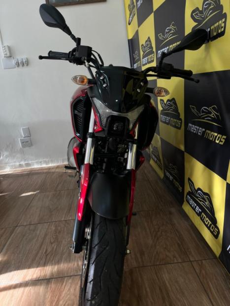 YAMAHA Fazer YS 150 SED, Foto 2