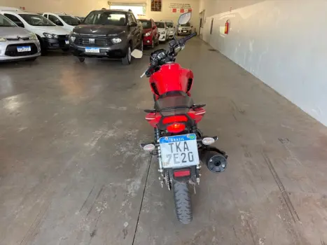 YAMAHA Fazer YS 150 SED, Foto 4