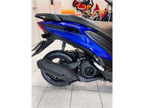 YAMAHA Fluo 125 ABS, Foto 8