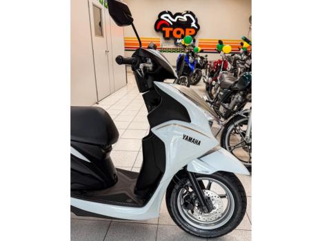 YAMAHA Fluo 125 ABS, Foto 2