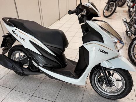 YAMAHA Fluo 125 ABS, Foto 3