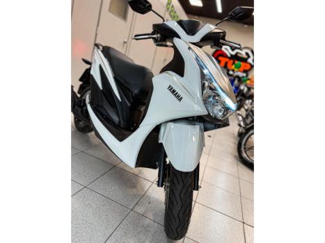 YAMAHA Fluo 125 ABS, Foto 6