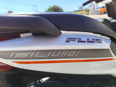 YAMAHA Fluo 125 ABS, Foto 9