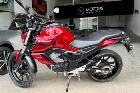 YAMAHA FZ 15 Fazer ABS, Foto 1 YAMAHA FZ 15 Fazer ABS, Foto 1
