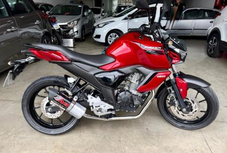 YAMAHA FZ 15 Fazer ABS, Foto 2 YAMAHA FZ 15 Fazer ABS, Foto 2