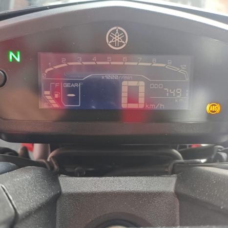 YAMAHA FZ 15 Fazer ABS, Foto 6