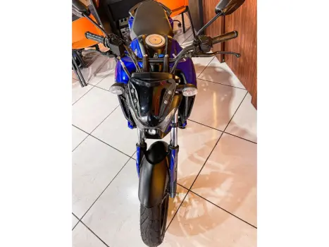 YAMAHA FZ 15 Fazer ABS, Foto 4