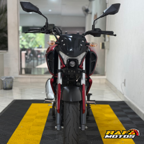 YAMAHA FZ 15 Fazer ABS, Foto 5