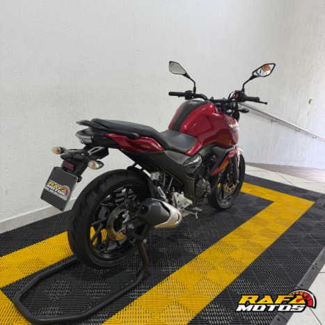 YAMAHA FZ 15 Fazer ABS, Foto 7