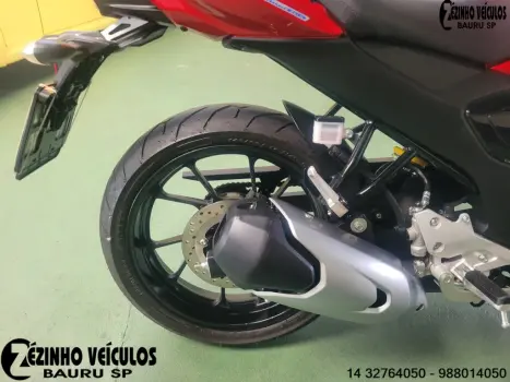 YAMAHA FZ 15 Fazer ABS, Foto 10