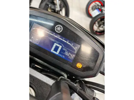 YAMAHA FZ 15 Fazer ABS, Foto 11