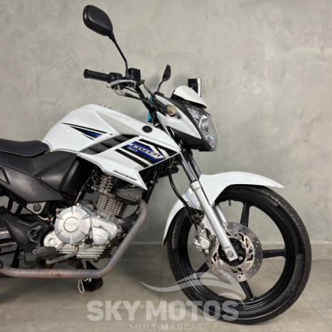 YAMAHA FZ 15 Fazer ABS, Foto 3