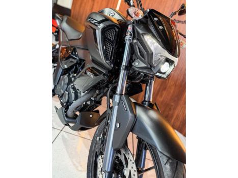 YAMAHA FZ 15 Fazer ABS, Foto 8