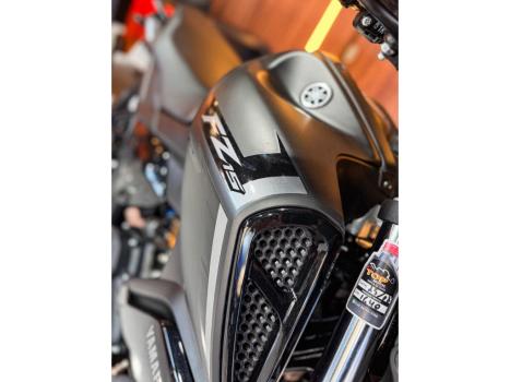 YAMAHA FZ 15 Fazer ABS, Foto 9