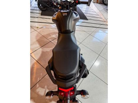 YAMAHA FZ 15 Fazer ABS, Foto 11