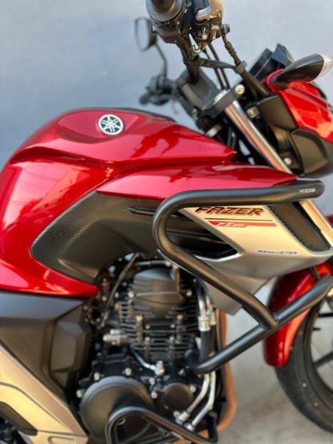 YAMAHA FZ 25 250 Fazer Flex , Foto 3