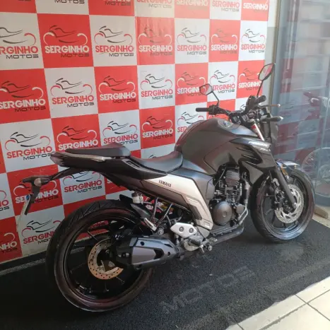 YAMAHA FZ 25 250 Fazer Flex , Foto 5 YAMAHA FZ 25 250 Fazer Flex , Foto 5