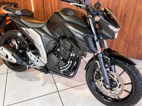 YAMAHA FZ 25 250 Fazer Flex , Foto 3