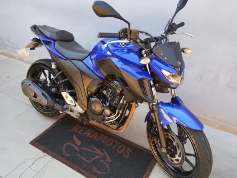 YAMAHA FZ 25 250 Fazer Flex , Foto 8