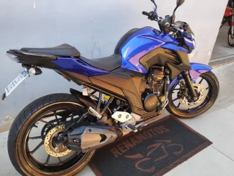 YAMAHA FZ 25 250 Fazer Flex , Foto 9