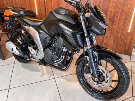 YAMAHA FZ 25 250 Fazer Flex , Foto 3